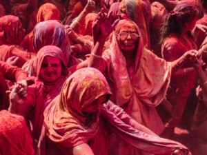 holi in motion